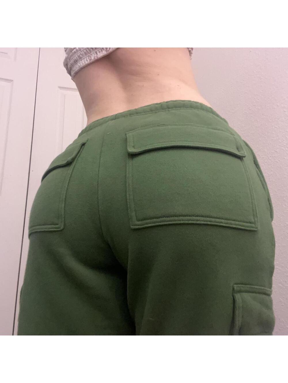 Aritzia TNA mega cargo sweatpants